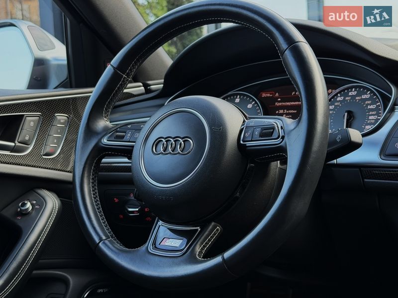 Седан Audi S6 2014 в Киеве