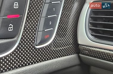Седан Audi S6 2013 в Полтаві