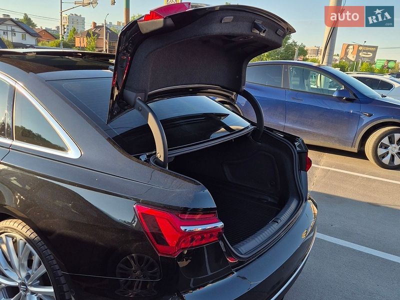 Седан Audi S6 2020 в Києві фото 23 Седан Audi S6 2020 в Києві