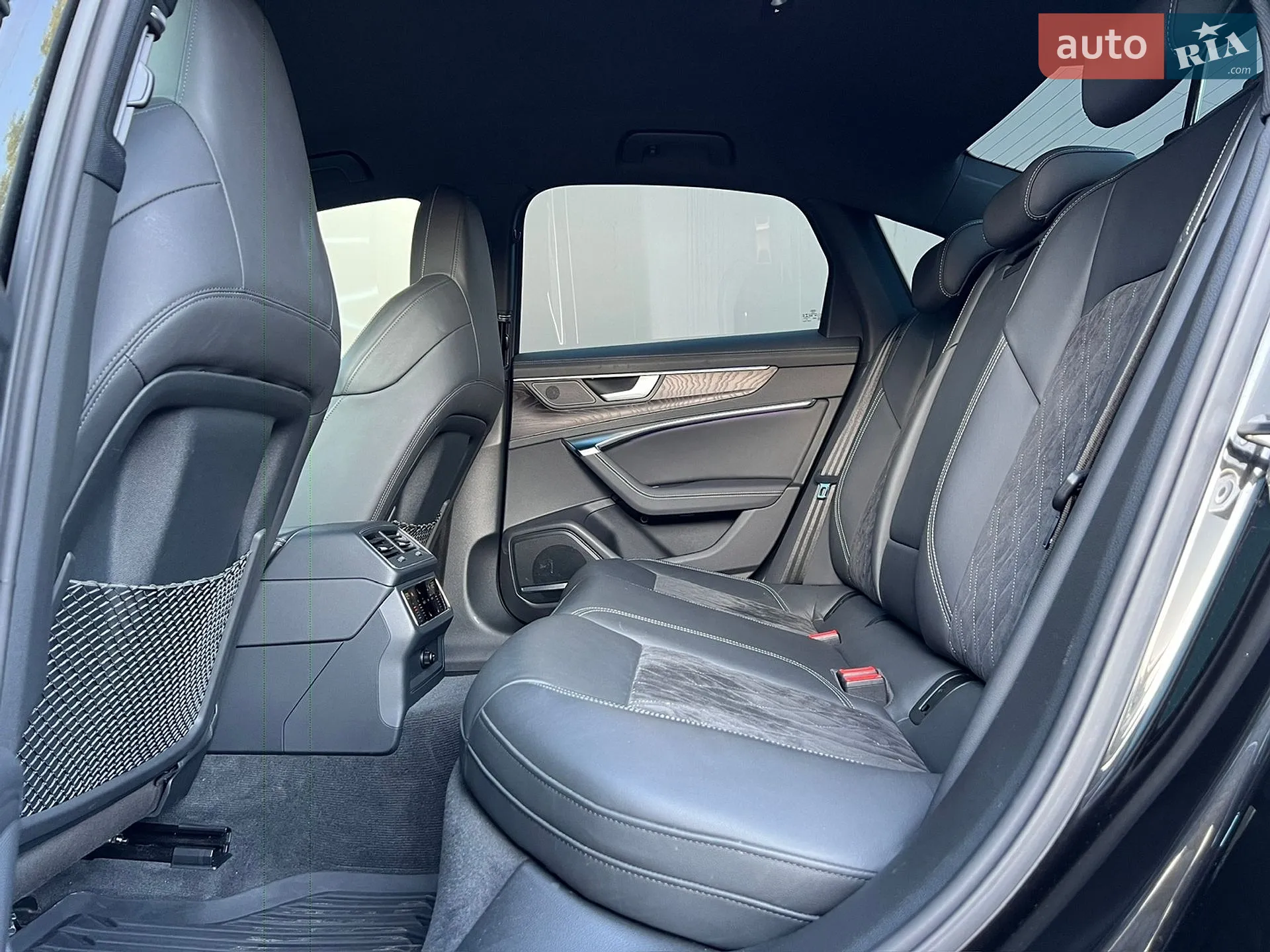2020 Audi S6 - мініатюра 26