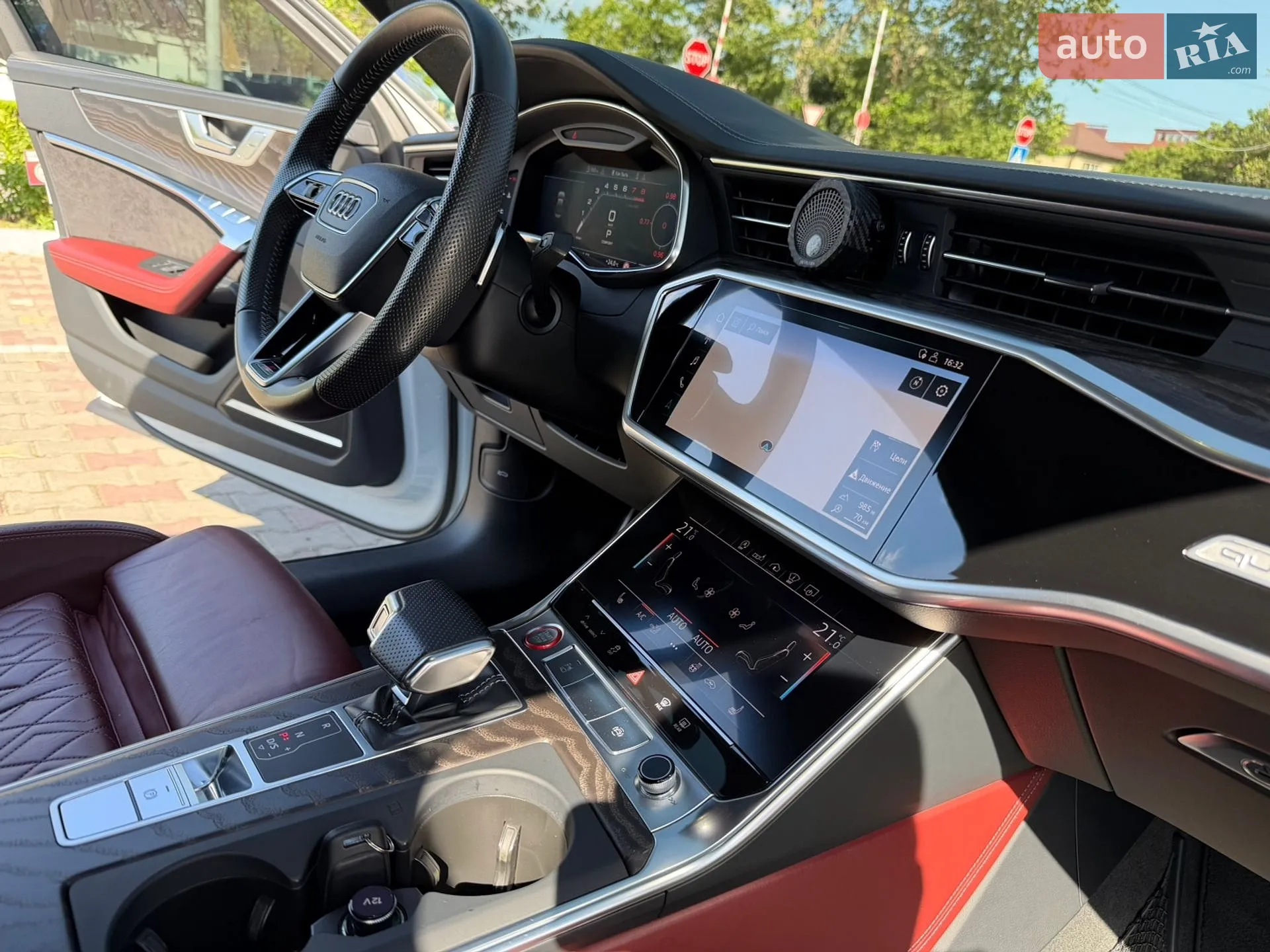 2019 Audi S6 - мініатюра 25