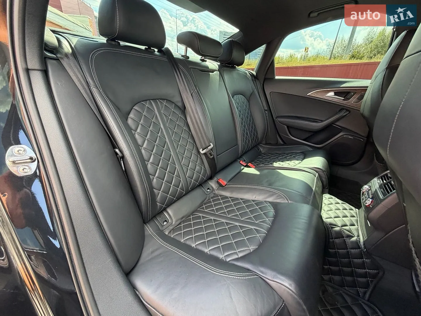 2014 Audi S6 - мініатюра 27