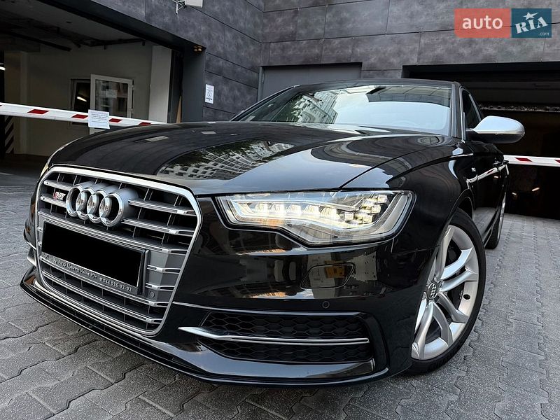 Седан Audi S6 2013 в Києві