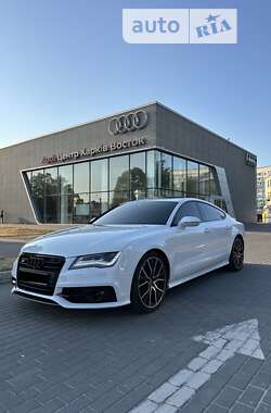 Лифтбек Audi S7 Sportback 2014 в Киеве