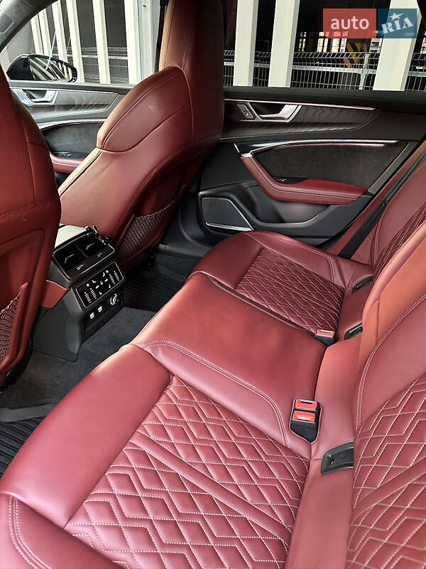 Лифтбек Audi S7 Sportback 2019 в Киеве фото 16 Лифтбек Audi S7 Sportback 2019 в Киеве