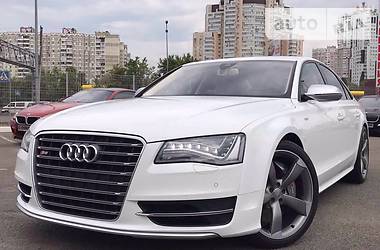 Седан Audi S8 2013 в Киеве