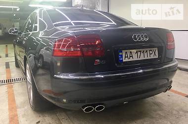  Audi S8 2008 в 
