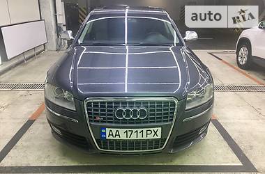  Audi S8 2008 в 