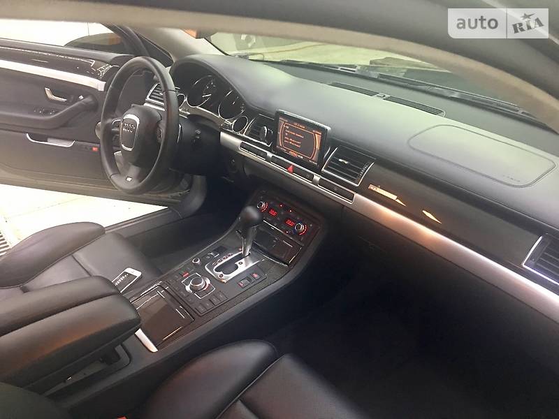 Audi S8 2008 в Киеве фото 114 Audi S8 2008 в Киеве