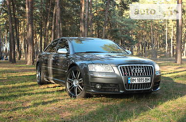 Седан Audi S8 2007 в Сумах