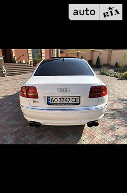 Седан Audi S8 2008 в Харькове