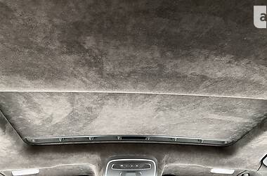 Седан Audi S8 2013 в 