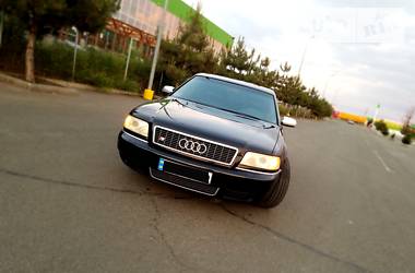 Седан Audi S8 1999 в Одессе