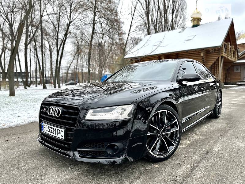 Седан Audi S8 2016 в Киеве фото 2 Седан Audi S8 2016 в Киеве