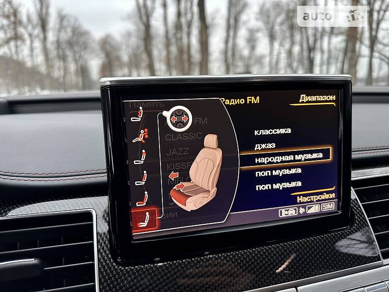 Седан Audi S8 2016 в Киеве фото 60 Седан Audi S8 2016 в Киеве