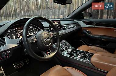 Седан Audi S8 2017 в Полтаве