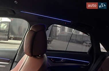 Седан Audi S8 2014 в Киеве