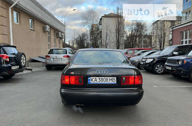 Седан Audi S8 1998 в Києві