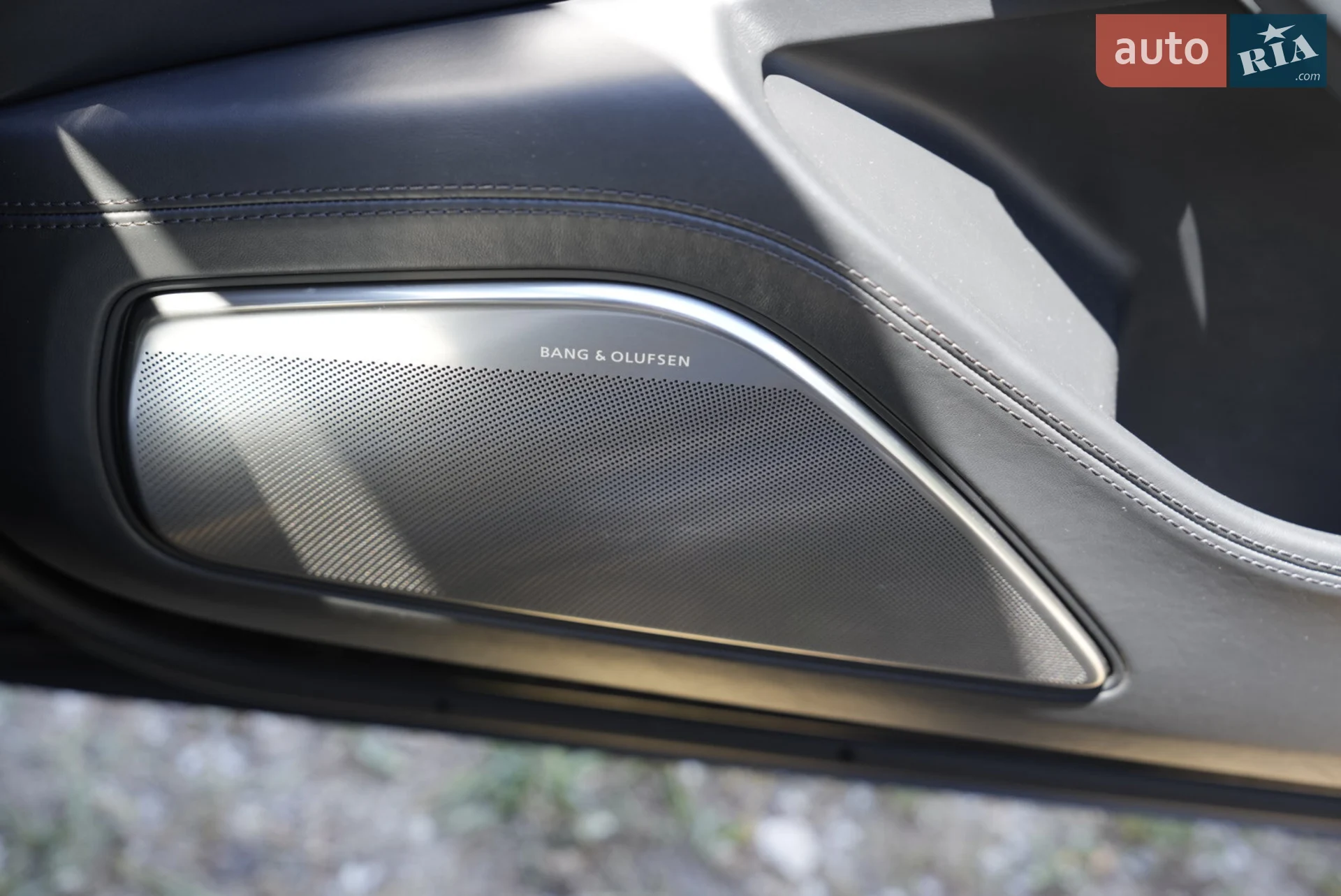 2017 Audi S8 - мініатюра 19