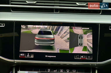 Седан Audi S8 2020 в 