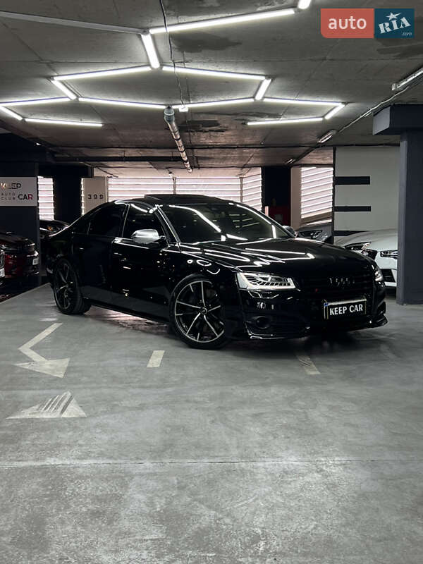 Audi S8 2016