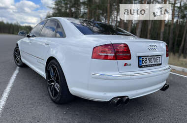 Седан Audi S8 2008 в Одесі