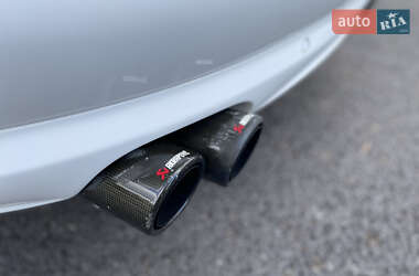 Седан Audi S8 2008 в 