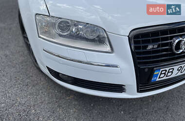 Седан Audi S8 2008 в 