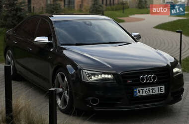 Седан Audi S8 2013 в Івано-Франківську