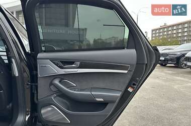 Седан Audi S8 2015 в Киеве