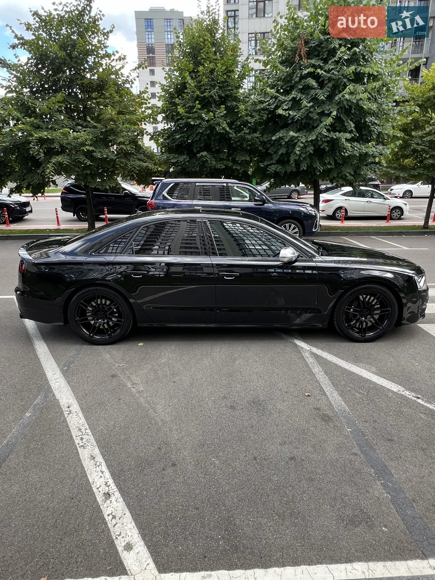 2012 Audi S8 - мініатюра 25