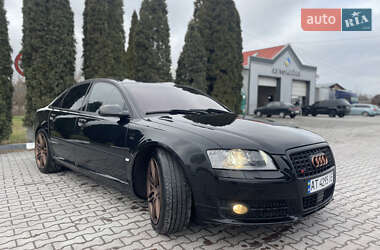 Седан Audi S8 2007 в Чернівцях