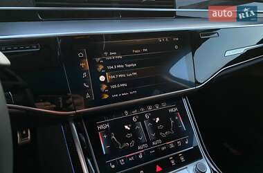 Седан Audi S8 2019 в 
