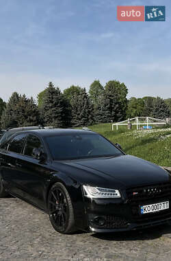 Седан Audi S8 2017 в 