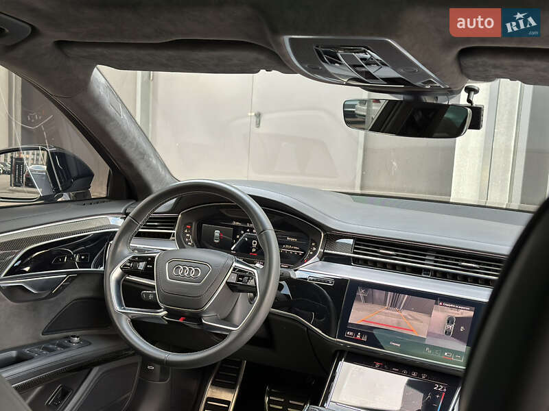 Седан Audi S8 2021 в Києві