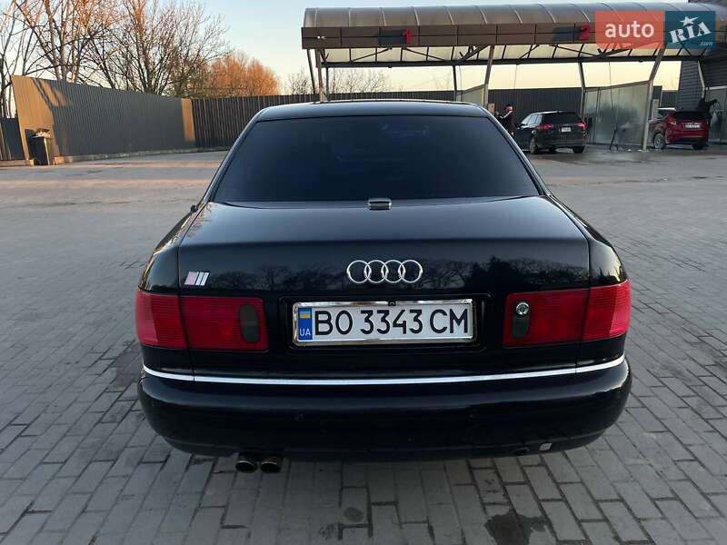 Седан Audi S8 2000 в Тернополе