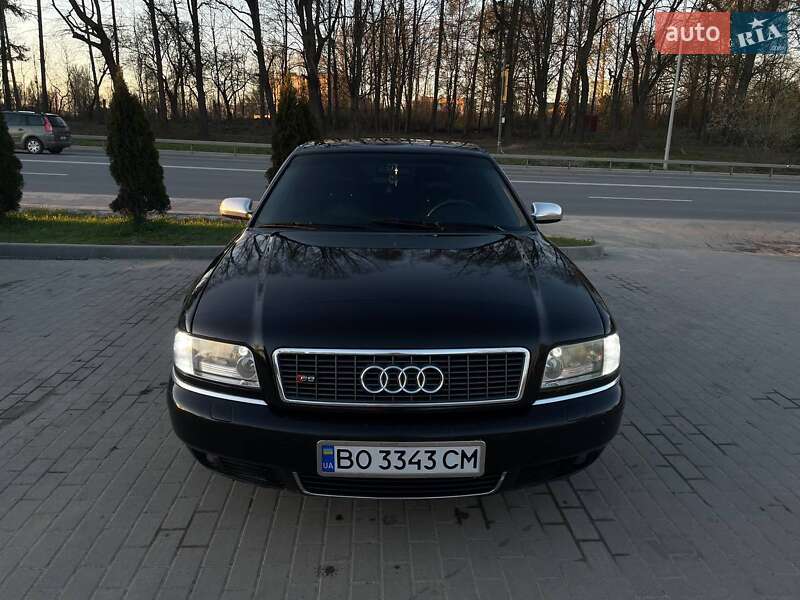 Седан Audi S8 2000 в Тернополе