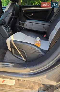 Седан Audi S8 2008 в 
