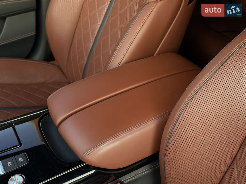 Седан Audi S8 2016 в Одессе