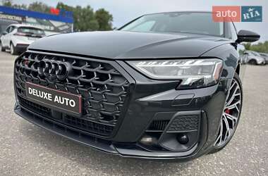 Седан Audi S8 2022 в 