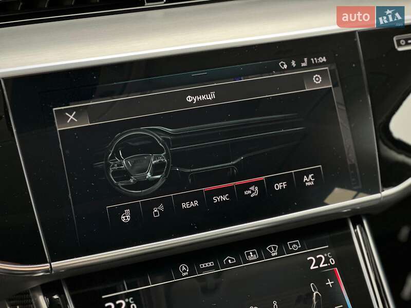 Седан Audi S8 2022 в Киеве