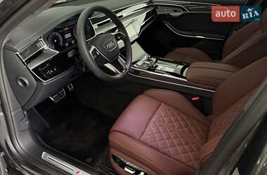 Седан Audi S8 2024 в 