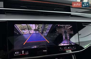 Седан Audi S8 2024 в 