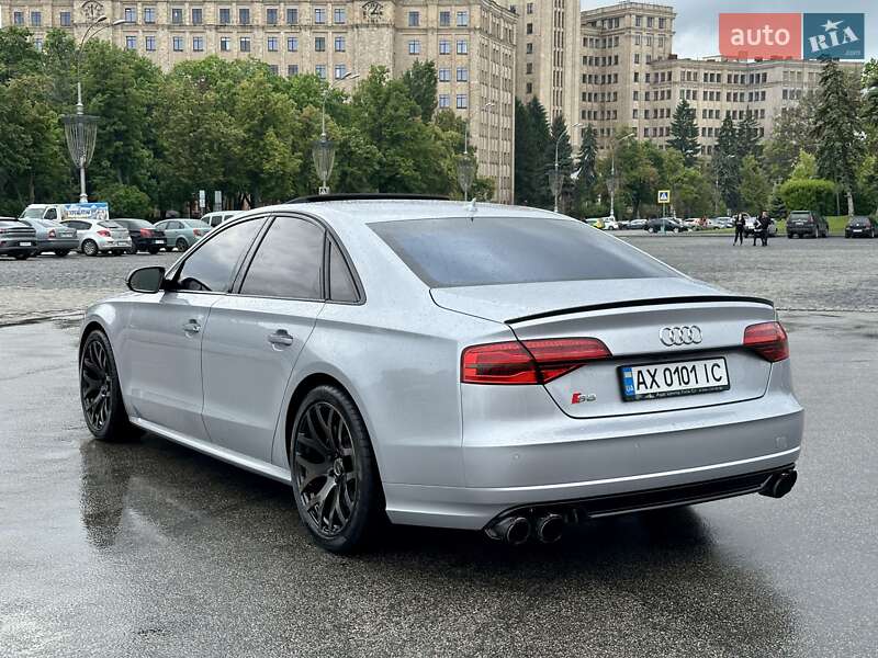 Седан Audi S8 2015 в Харкові фото 6 Седан Audi S8 2015 в Харкові