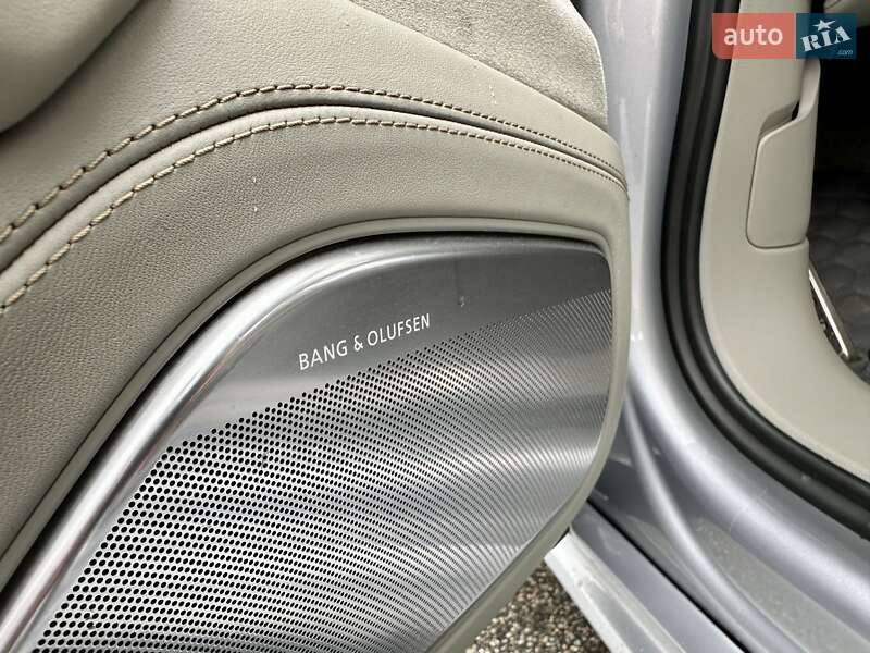 Седан Audi S8 2015 в Харкові фото 16 Седан Audi S8 2015 в Харкові
