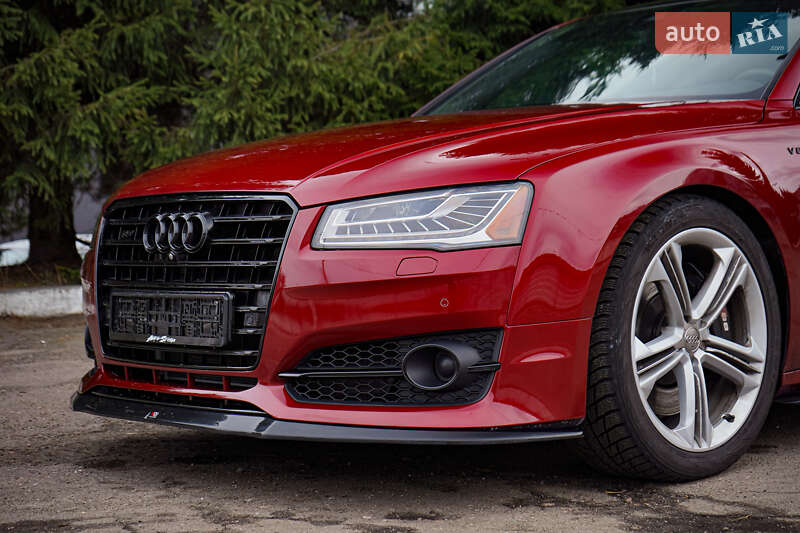Седан Audi S8 2014 в Киеве
