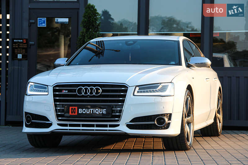 Седан Audi S8 2014 в Одессе