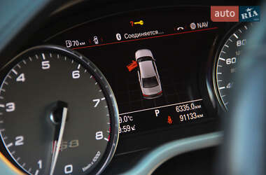 Седан Audi S8 2014 в 