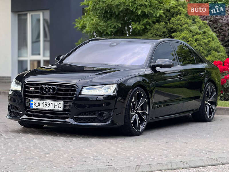 Audi S8 2016