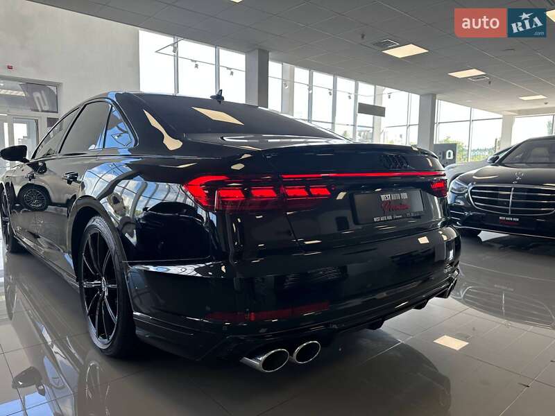 Седан Audi S8 2025 в Киеве фото 6 Седан Audi S8 2025 в Киеве